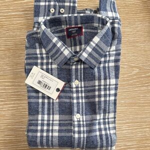 UNTUCKit Navy and White Plaid Casual Shirt